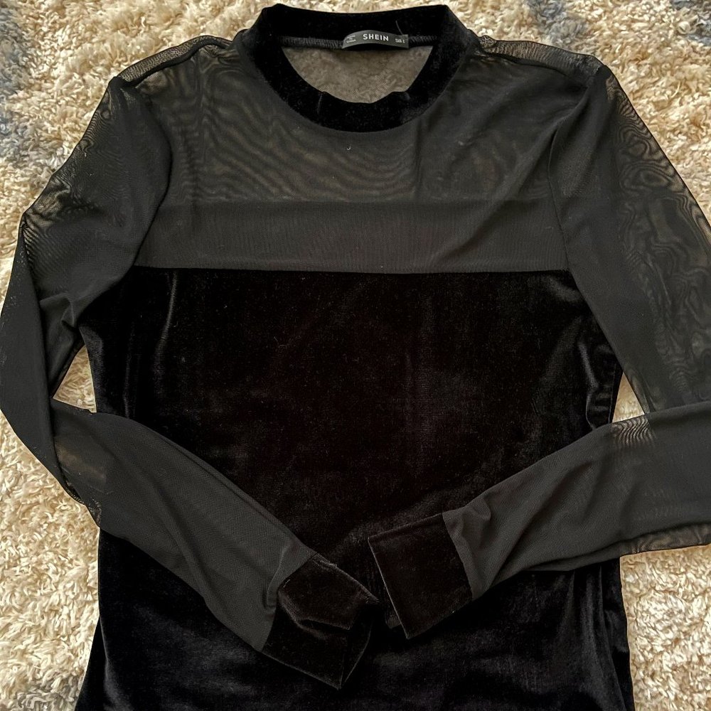 Long sleeve mesh/velvet top